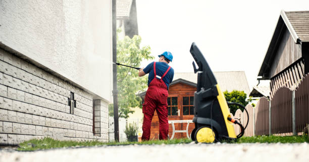 Best Playground Equipment Cleaning  in Spring Grove, IL